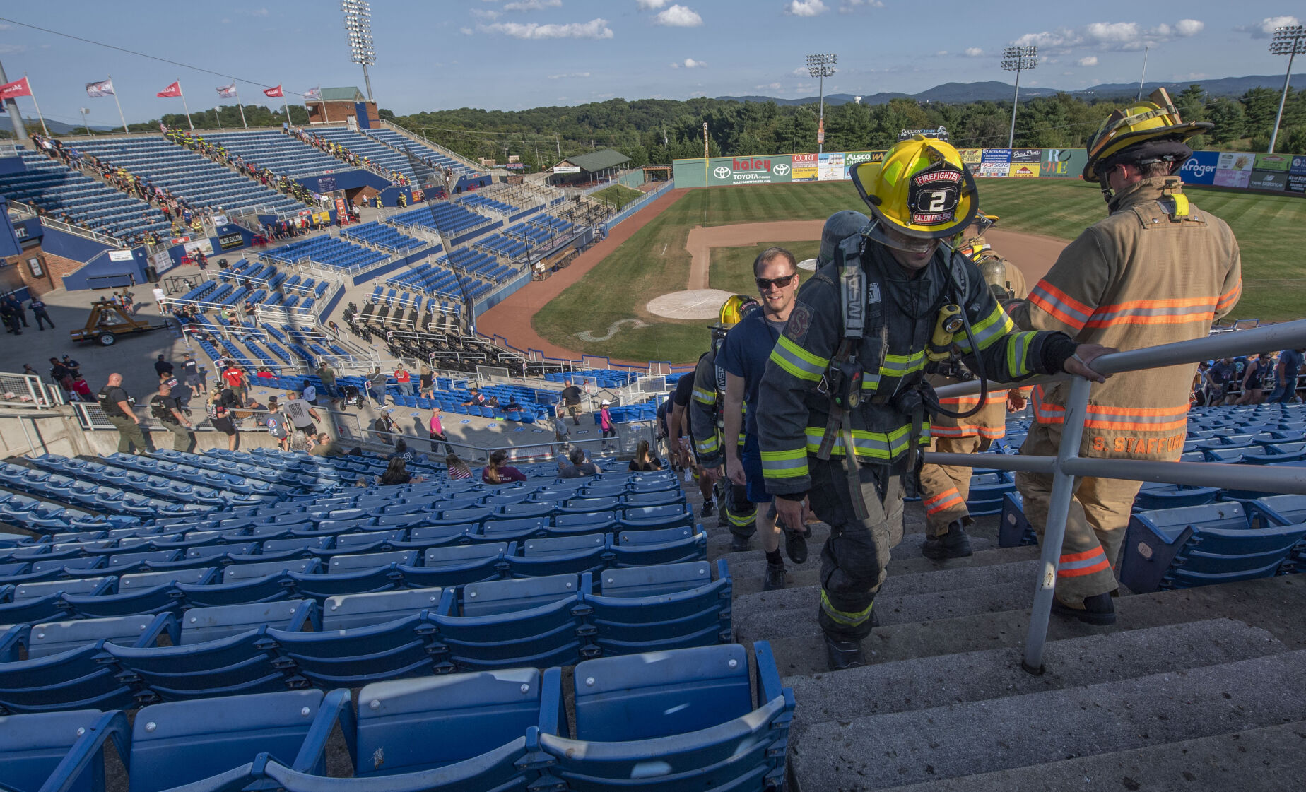 091121-roa-stairclimb-07